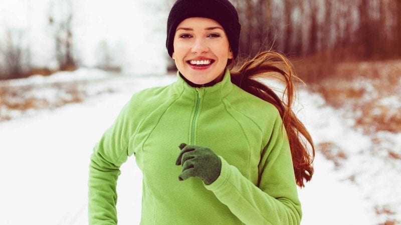 Joggen im Winter stärkt das Immunsystem und fördert gute Laune.